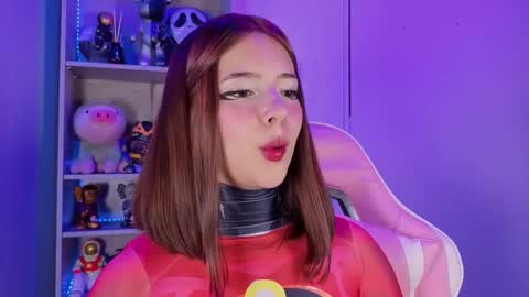 VALEEEN online show from November 2, 2025, 4:20 pm