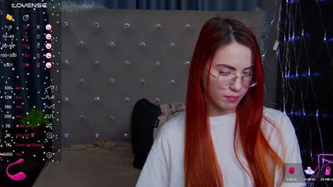 EmilyKents online show from January 8, 2025, 5:27 am