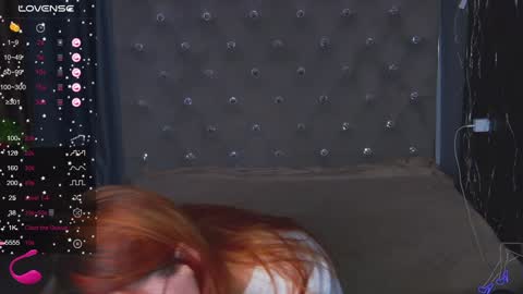 EmilyKents online show from February 4, 2025, 7:40 am