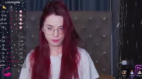 EmilyKents online show from February 18, 2025, 1:32 am