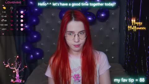 EmilyKents online show from October 27, 2025, 1:53 am