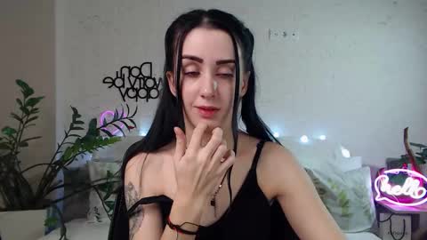 Snapshot of emilylayer chatting on February 16, 2025, 3:15 am Emyli online show from February 16, 2025, 3:15 am