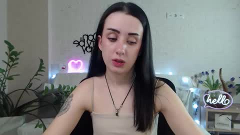 Snapshot of emilylayer chatting on February 19, 2025, 12:46 am Emyli online show from February 19, 2025, 12:46 am