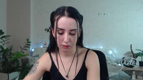 Snapshot of emilylayer chatting on February 26, 2025, 2:59 am Emyli online show from February 26, 2025, 2:59 am