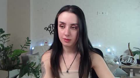 Snapshot of emilylayer chatting on February 27, 2025, 1:05 am Emyli online show from February 27, 2025, 1:05 am