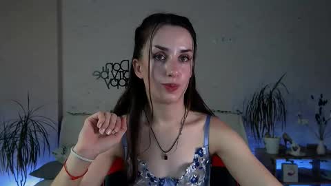 Snapshot of emilylayer chatting on September 12, 2025, 4:40 pm Emyli online show from September 12, 2025, 4:40 pm