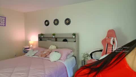 Snapshot of emilyn_keatting chatting on March 8, 2025, 2:01 am Em online show from March 8, 2025, 2:01 am