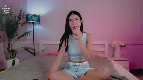 Snapshot of emilyramsey chatting on July 5, 2026, 1:29 pm Emily online show from July 5, 2026, 1:29 pm
