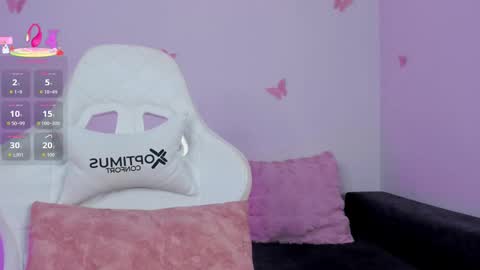 Emily  online show from October 7, 2025, 10:45 am