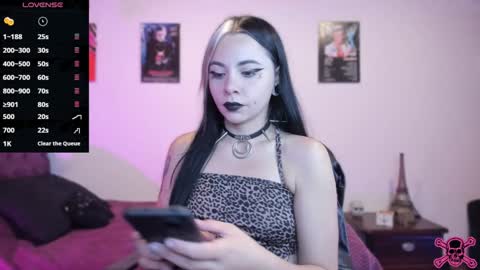  Emily Support me to have 100 likes plx online show from January 30, 2025, 7:04 pm