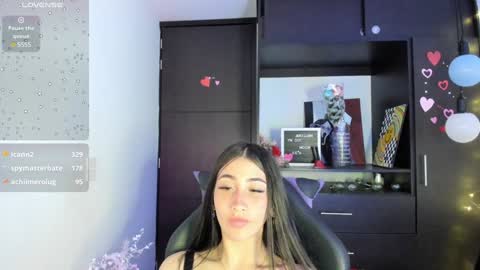 Snapshot of emilytafur chatting on February 1, 2025, 3:08 am Emy online show from February 1, 2025, 3:08 am