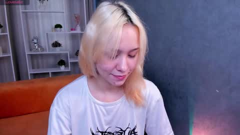 Snapshot of emilytrase chatting on March 3, 2026, 1:23 am Betty online show from March 3, 2026, 1:23 am