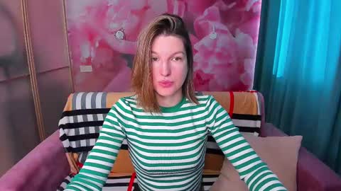 Snapshot of emilywalkers chatting on February 25, 2025, 7:52 am EmilyWalkers online show from February 25, 2025, 7:52 am