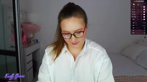 Emily online show from September 14, 2025, 1:38 am