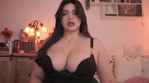 Snapshot of emilyxrose_ chatting on April 1, 2026, 4:48 pm IG thickemmsss online show from April 1, 2026, 4:48 pm
