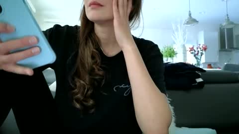 emilly online show from January 31, 2026, 9:57 pm