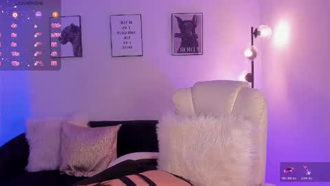 Emily  online show from May 29, 2026, 6:17 pm