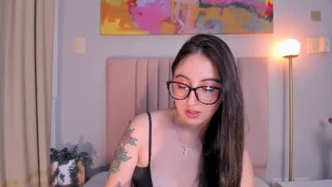 Emilyy Watson online show from June 13, 2026, 1:36 am