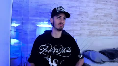 Snapshot of emir_ozan chatting on January 6, 2026, 11:25 am emir_ozan online show from January 6, 2026, 11:25 am