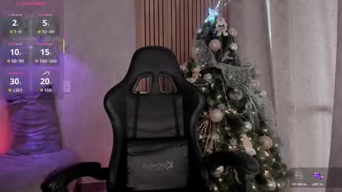 Snapshot of emma_____________ chatting on December 3, 2025, 8:07 pm online show from December 3, 2025, 8:07 pm