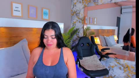 Snapshot of emma_bakker_ chatting on April 8, 2026, 4:56 am Emma online show from April 8, 2026, 4:56 am