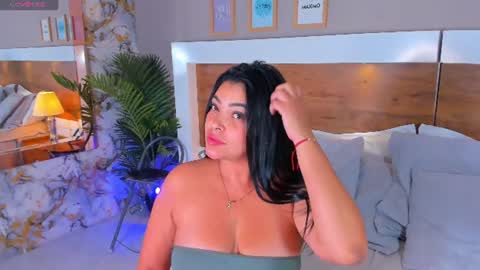 Snapshot of emma_bakker_ chatting on June 16, 2026, 8:50 am Emma online show from June 16, 2026, 8:50 am