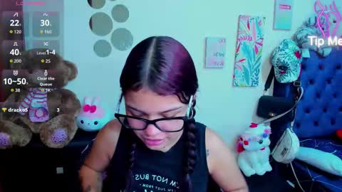 emma_boo_ online show from February 2, 2026, 3:55 pm