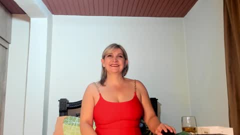 Snapshot of emma_brown777 chatting on December 31, 2024, 12:11 am ALBA online show from December 31, 2024, 12:11 am