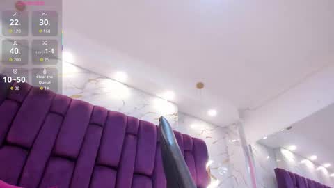 Snapshot of emma_carterr1 chatting on March 3, 2026, 6:25 pm pau online show from March 3, 2026, 6:25 pm