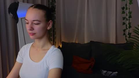 emma_chaser online show from February 11, 2026, 1:32 am