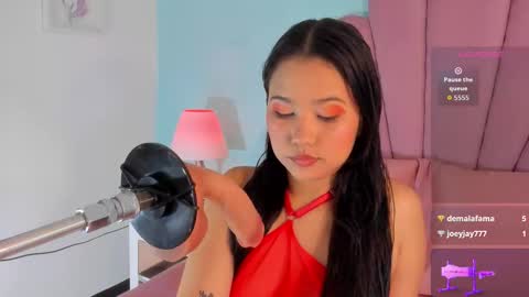 Snapshot of emma_clarke_ chatting on November 6, 2025, 4:35 am emma online show from November 6, 2025, 4:35 am