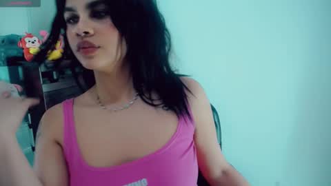 emma online show from November 13, 2025, 11:25 pm