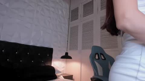 Snapshot of emma_dl2 chatting on March 9, 2025, 5:28 pm emma_dl2 online show from March 9, 2025, 5:28 pm
