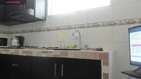 Emma online show from December 22, 2025, 1:19 pm