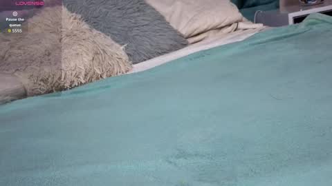 Snapshot of emma_foxi chatting on January 5, 2026, 7:50 pm Emma online show from January 5, 2026, 7:50 pm