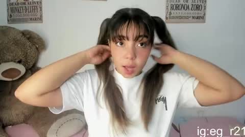 emma_grayys online show from April 15, 2026, 8:10 am