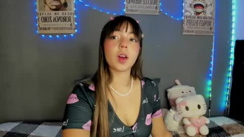 emma_grayys online show from July 2, 2026, 12:22 pm