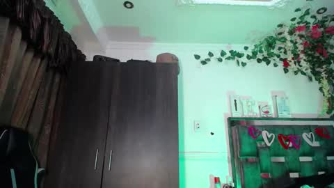 emma online show from February 25, 2025, 12:58 am