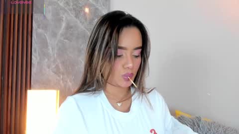 Emma online show from October 25, 2025, 3:58 am