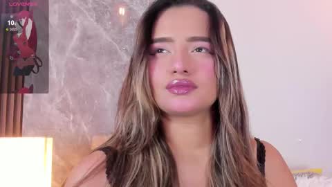 Emma online show from November 7, 2025, 4:12 am