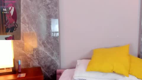 Emma online show from November 23, 2025, 4:12 am