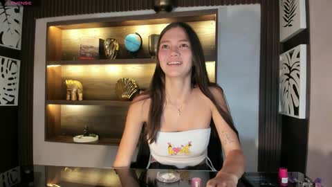 emma_jhoons online show from September 28, 2025, 11:04 am