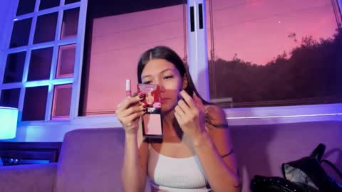 emma_jhoons online show from February 11, 2026, 11:48 am