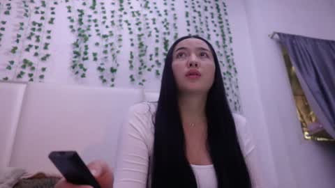 Snapshot of emma_johnson_ chatting on November 4, 2025, 1:16 am emma_johnson_ online show from November 4, 2025, 1:16 am