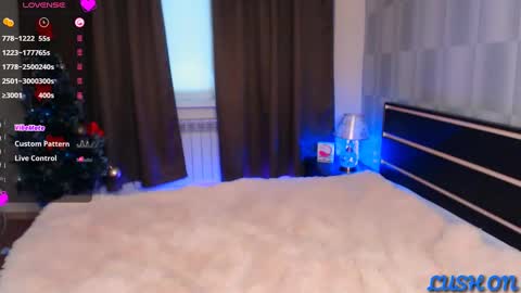 Snapshot of emma_jordan chatting on January 19, 2025, 1:22 pm Emma online show from January 19, 2025, 1:22 pm