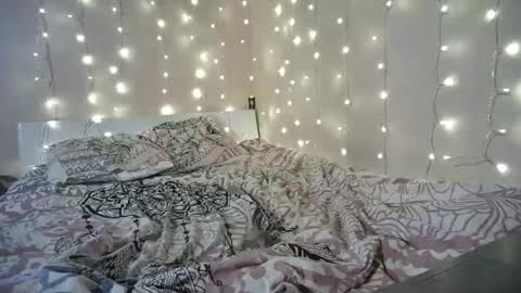 emma_just online show from January 10, 2026, 8:49 am