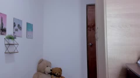 Snapshot of emma_lean chatting on February 22, 2026, 7:34 pm whises lits online show from February 22, 2026, 7:34 pm