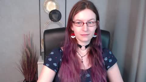 Snapshot of emma_lust94 chatting on December 17, 2024, 6:56 am emma online show from December 17, 2024, 6:56 am