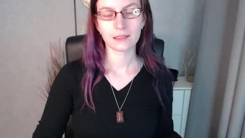 Snapshot of emma_lust94 chatting on January 7, 2025, 10:11 am emma online show from January 7, 2025, 10:11 am