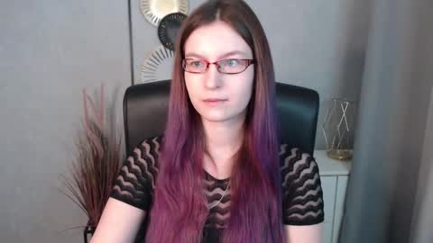Snapshot of emma_lust94 chatting on January 15, 2025, 7:05 am emma online show from January 15, 2025, 7:05 am